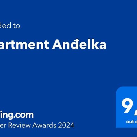 אומיס Apartment Andelka מראה חיצוני תמונה