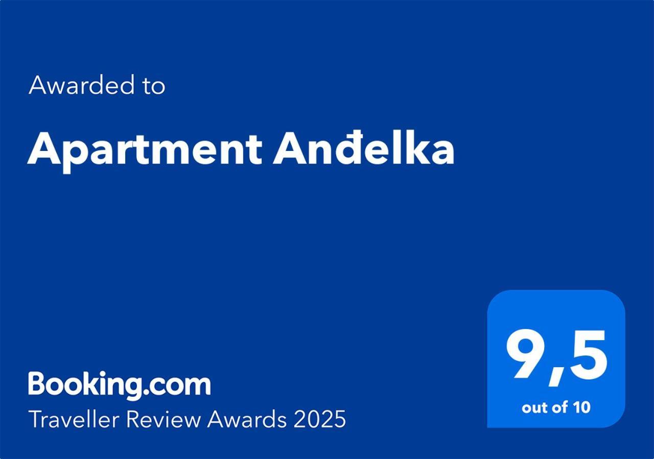 אומיס Apartment Andelka מראה חיצוני תמונה